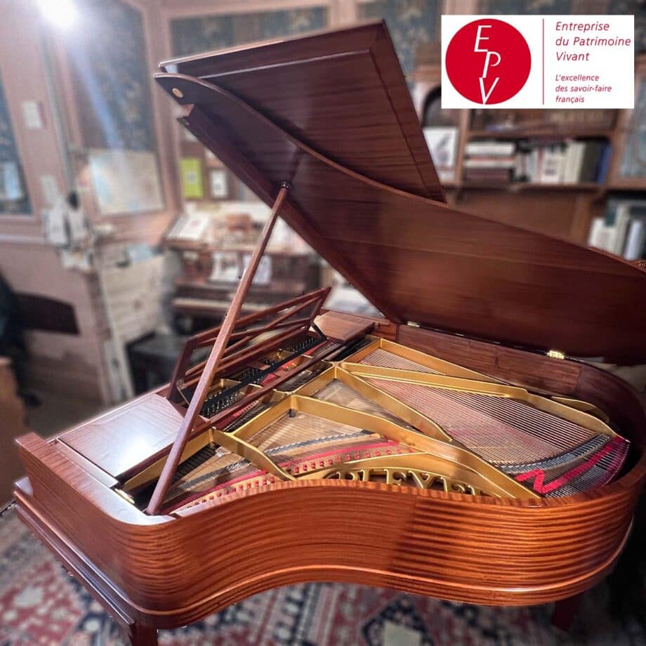 Pleyel F acajou 1930