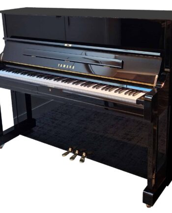 Yamaha U1 (1985)